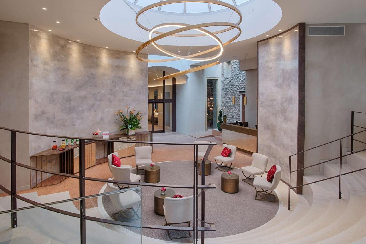 Nh Collection Palazzo Verona Exteriör bild The lobby of the hotel